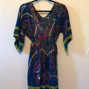 Forever 21 low V-neck dress EUC